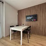 Modern Apartment, Heated Pool & 2 Terraces * לוס כריסטיאנוס