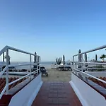 דירה Modern Apartment, Heated Pool & 2 Terraces *