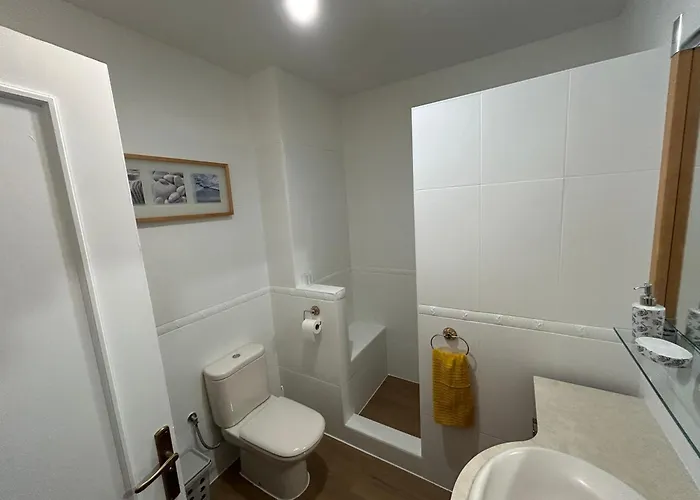 Modern Apartment, Heated Pool & 2 Terraces 洛斯克里斯蒂亚诺斯