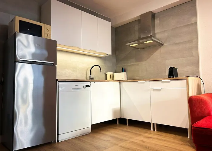 公寓 Modern Apartment, Heated Pool & 2 Terraces *