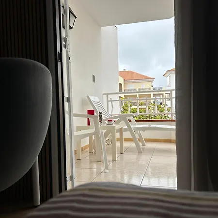 Modern Apartment, Heated Pool & 2 Terraces Los Cristianos (Tenerife)