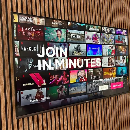 Modern Apartment, Heated Pool & 2 Terraces Los Cristianos