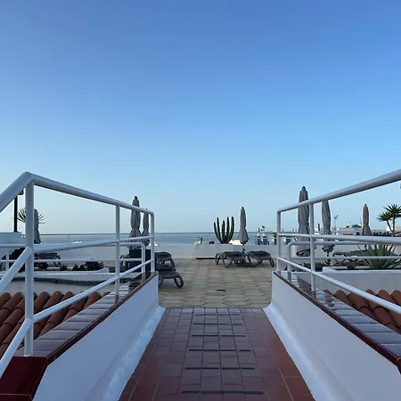 Lejlighed Modern Apartment, Heated Pool & 2 Terraces *