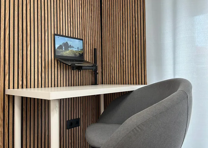 Modern Apartment, Heated Pool & 2 Terraces