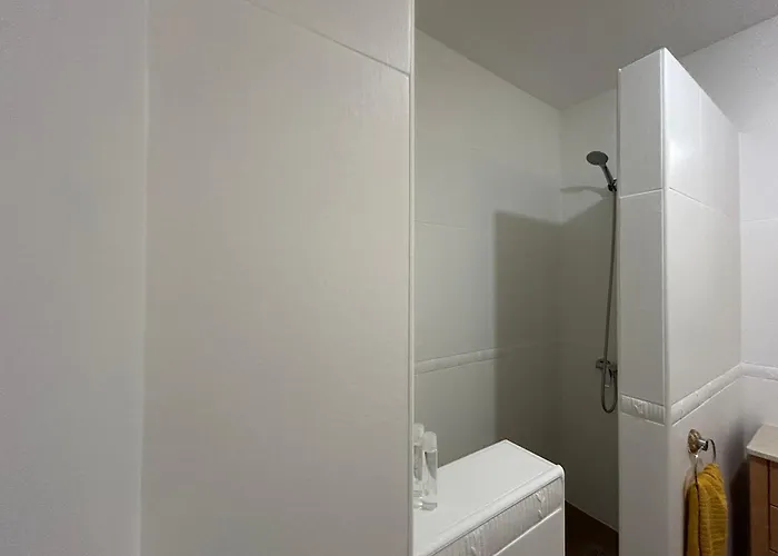 Διαμέρισμα Modern Apartment, Heated Pool & 2 Terraces