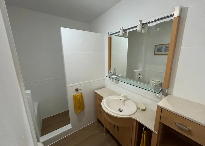 Apartmán Modern Apartment, Heated Pool & 2 Terraces *