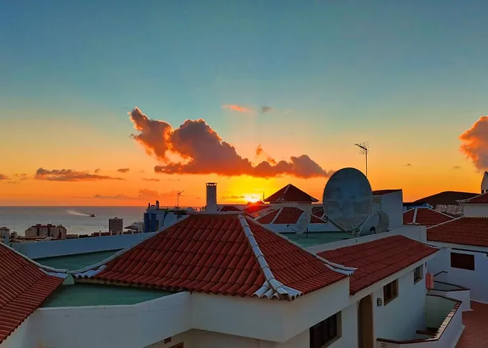 Διαμέρισμα Modern Apartment, Heated Pool & 2 Terraces Los Cristianos (Tenerife)