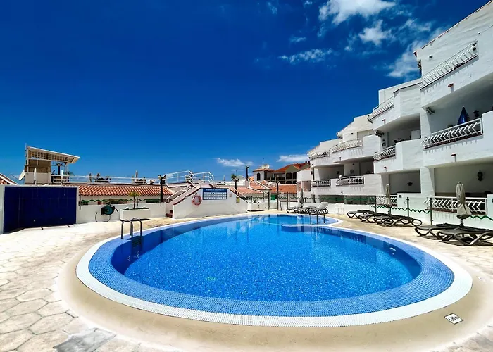Modern Apartment, Heated Pool & 2 Terraces Apartmán Los Cristianos (Tenerife)