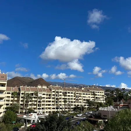 Modern Apartment, Heated Pool & 2 Terraces